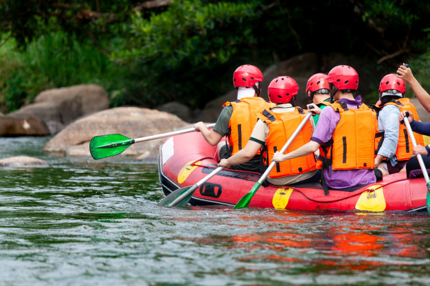 Pestra paleta adrenalinskih aktivnosti ob reki Soči